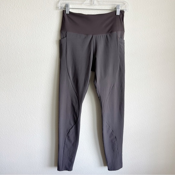Athleta Pants & Jumpsuits Athleta Quest Hybrid Tight Size 4